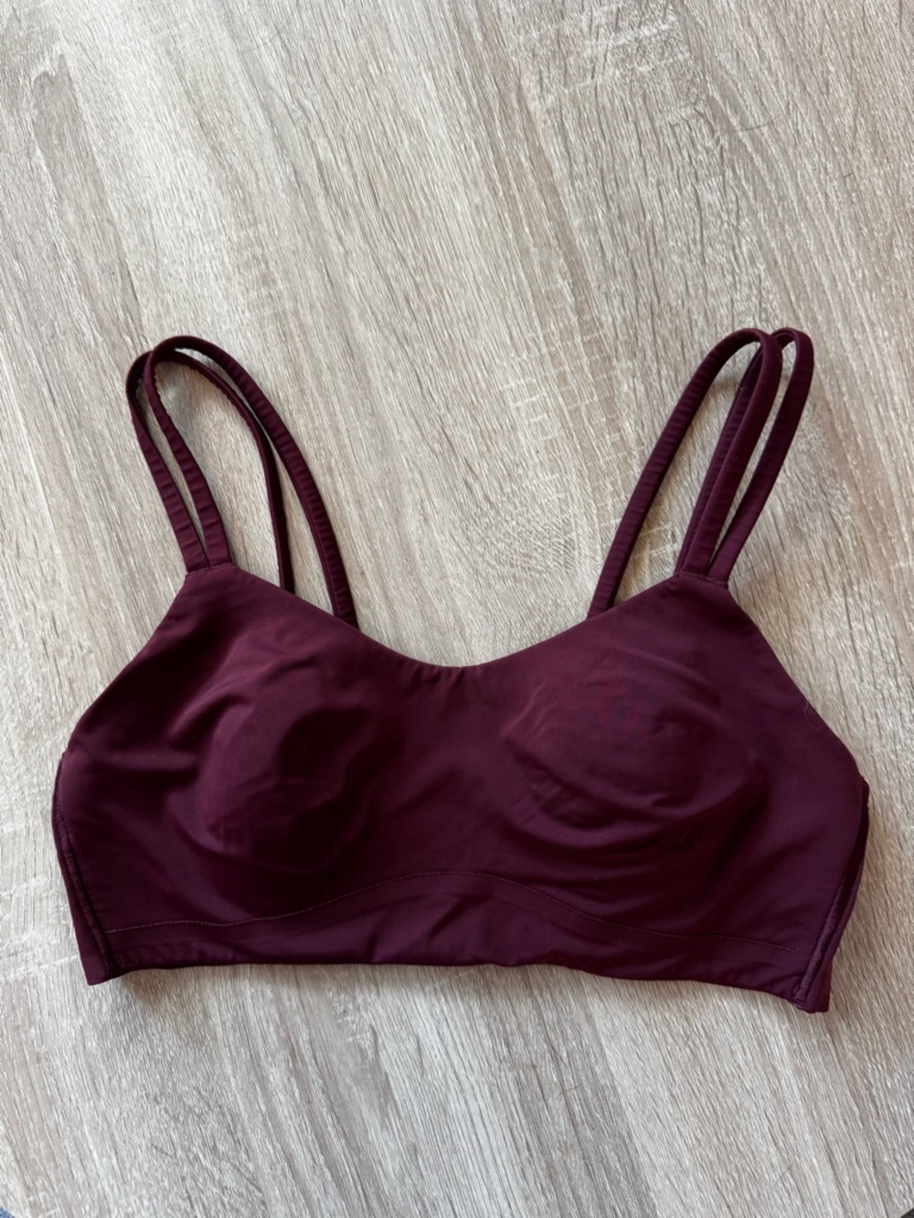 Lululemon sports bra